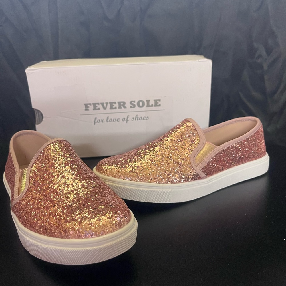 Fever Sole women’s Glitter Slip-On Sneakers - Rose Gold